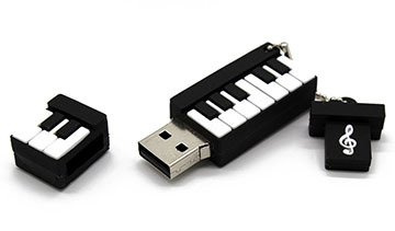 PENDRIVE USB SZYBKI FLASH DRIVE ULTRA PAMIĘĆ ZAWIESZKA PEN KEYBOARD 16GB